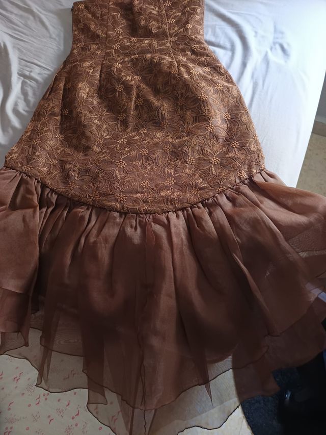 Vestido fiesta marrón