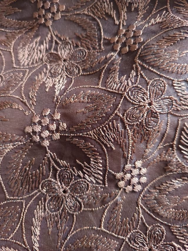 Vestido fiesta marrón