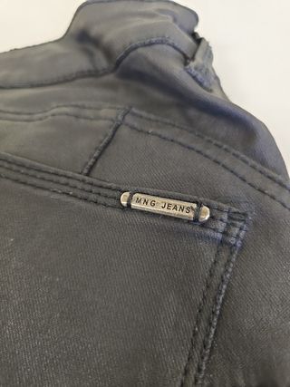 Pantalones Mango negros, talla M