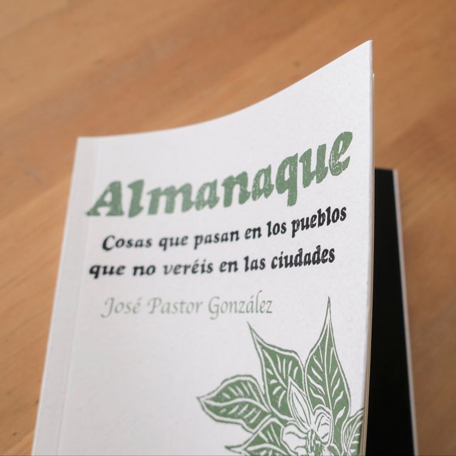 Almanaque: Cosas que pasan en lo pueblos que no...