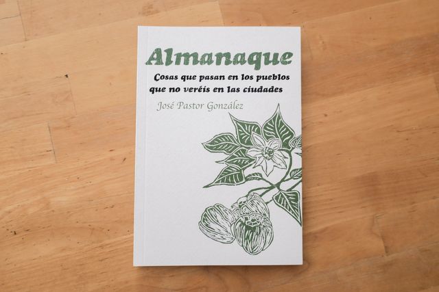 Almanaque: Cosas que pasan en lo pueblos que no...