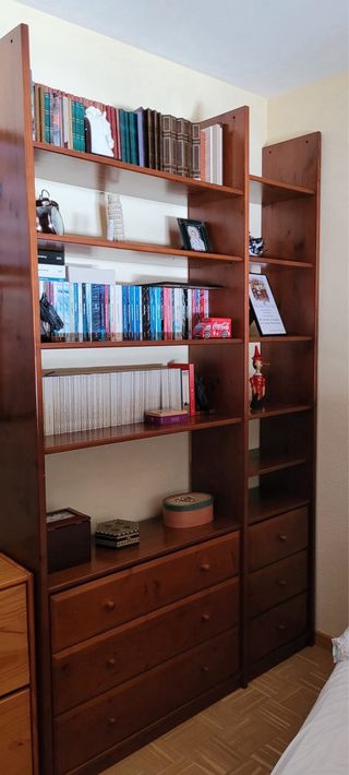 2 camas 90 + estantería. Impecables