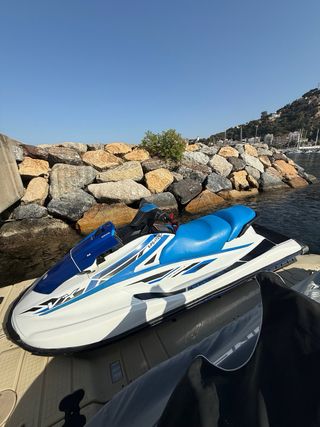 Yamaha VX1100 Jet Ski