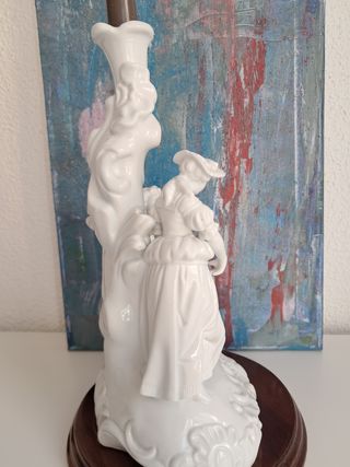 SÓLO HOY!!
Candelabro antiguo porcelana blanca