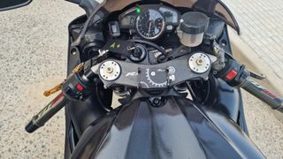 Yamaha R1 1000cc - Moto deportiva