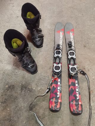 Esquís pequeños Fischer + botas