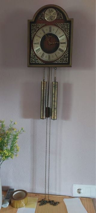 Reloj antiguo de pared