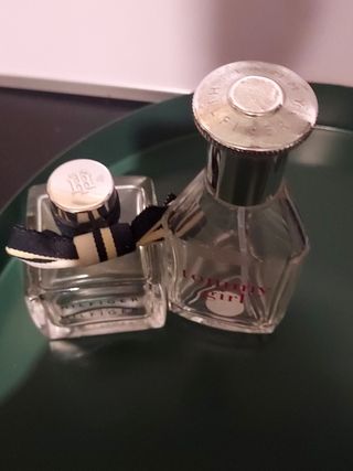 Collezione di 2 bottiglie di profumo Tommy Hilfiger vuote