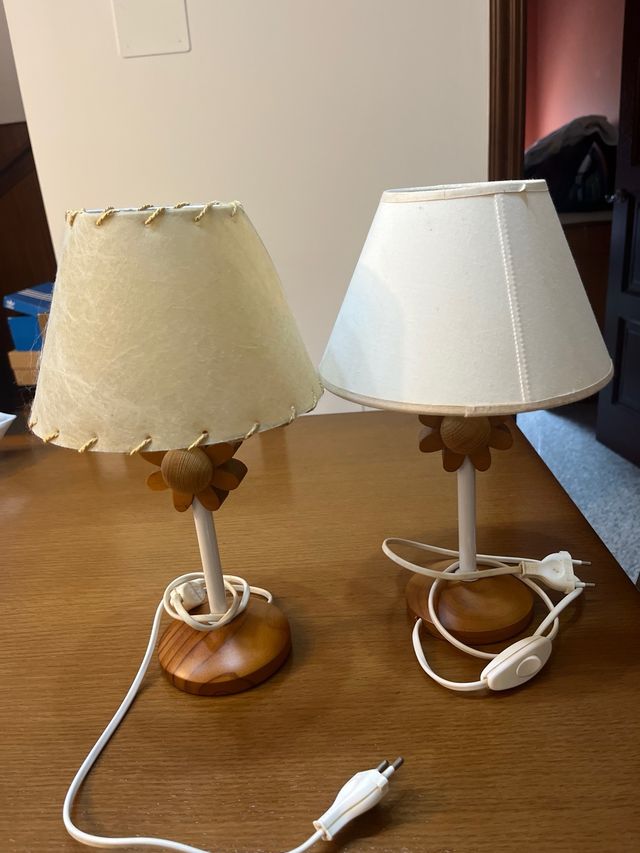 2 Lámparas mesilla infantiles