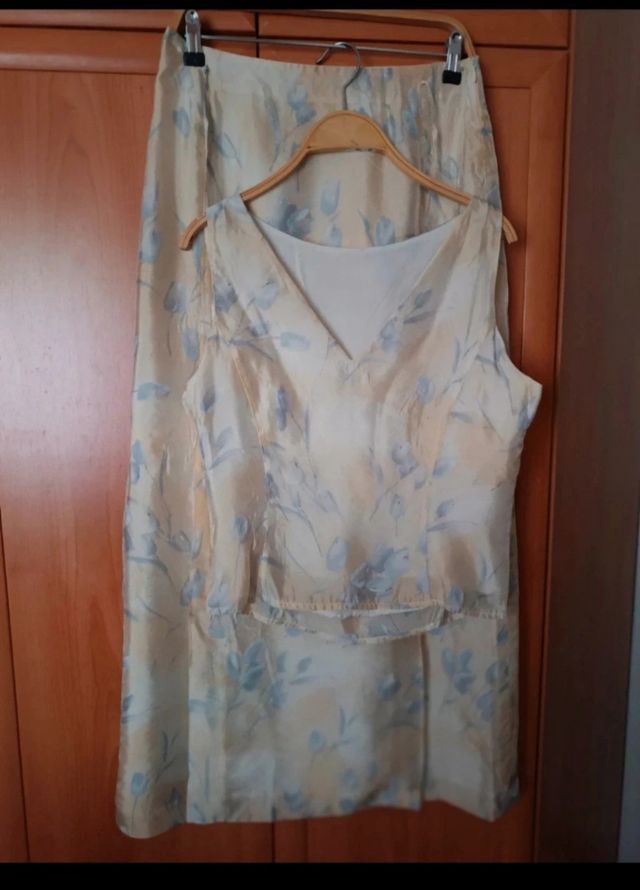 Conjunto falda y blusa. Eventos. Invitada. C2C