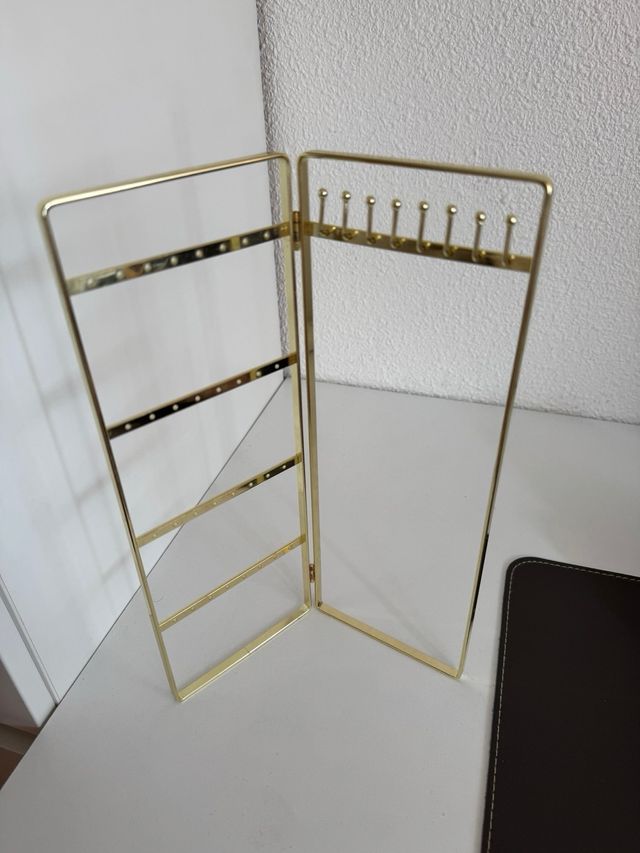 Joyero dorado | Expositor pendientes