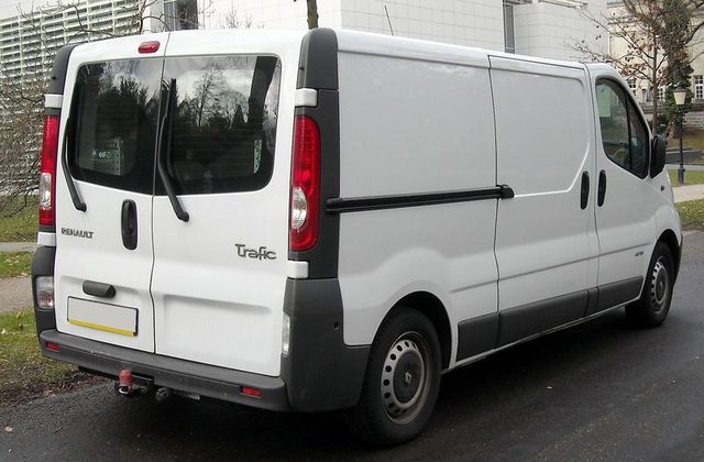 PUERTA TRASERA IZQUIERDA OPEL VIVARO