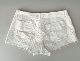 Short Zara