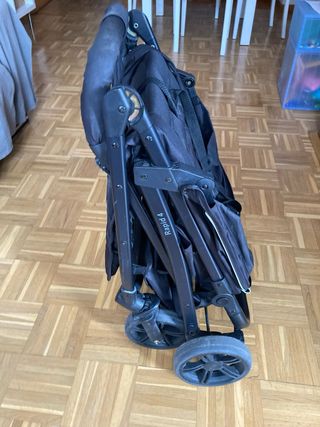 Carrito Hauck plegable viaje bebé. 