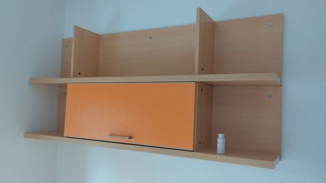 Dormitorio juvenil: cama + estanteria + Escritorio