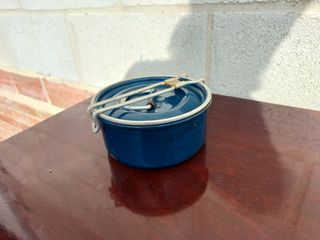 Fiambrera metálica vintage azul