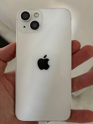 iPhone 13 blanco 128gb.