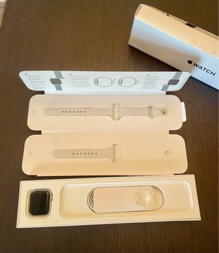 apple watch SE 40mm silver