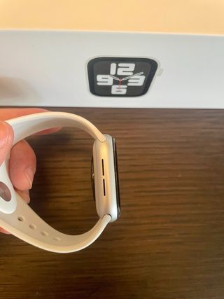 apple watch SE 40mm silver