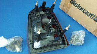 Piloto Trasero Izquierdo Ford Scorpio