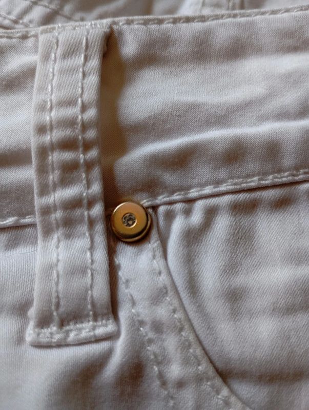 Pantaloni Guess bianchi donna