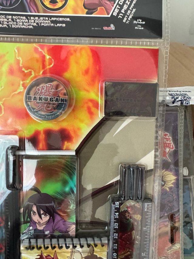 3 Sets escolar Bakugan: estuche, libreta, etc.