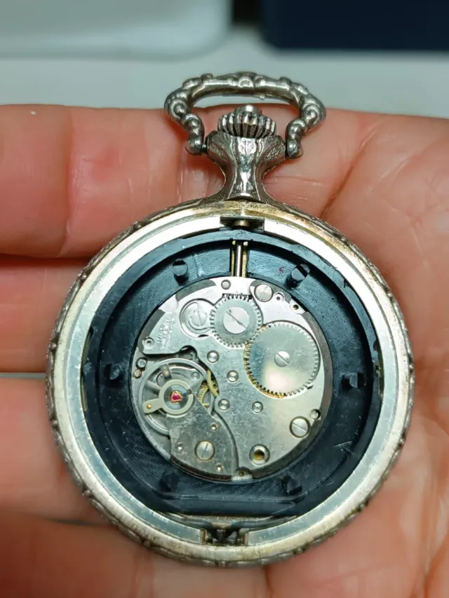 16 Antichi Orologi da Tasca