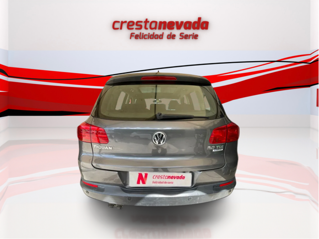 Volkswagen Tiguan 2015