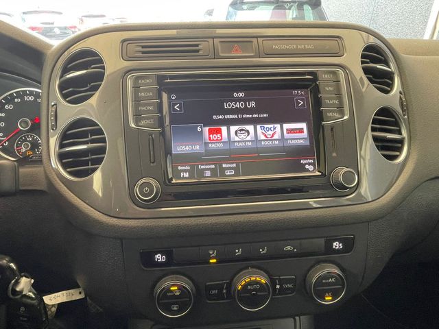Volkswagen Tiguan 2015