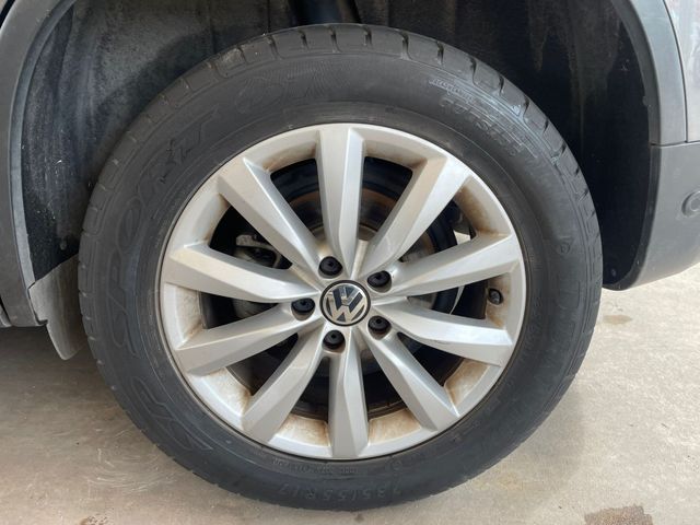 Volkswagen Tiguan 2015