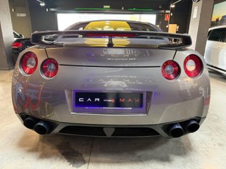 Nissan GT-R Black Edition