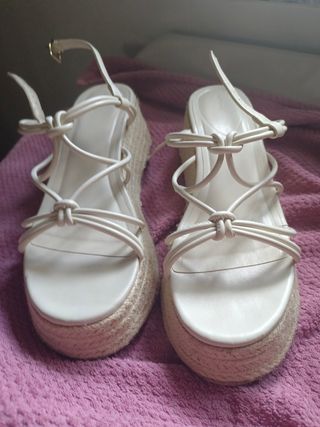 Sandalias plataforma blancas un solo uso