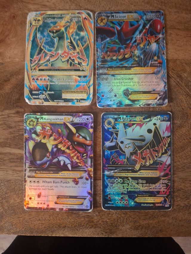 Cartas Pokémon  20 € cada una