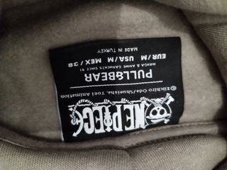 Sudadera One Piece Pull&Bear M