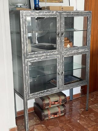 Rebajado! Vitrina de diseño estilo industrial