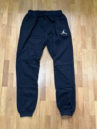 Conjunto Jordan negro: Sudadera y Pantalones