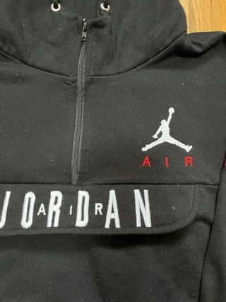 Conjunto Jordan negro: Sudadera y Pantalones