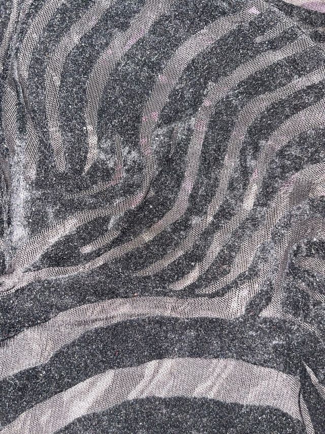 Top Bershka cebra negro - Talla S