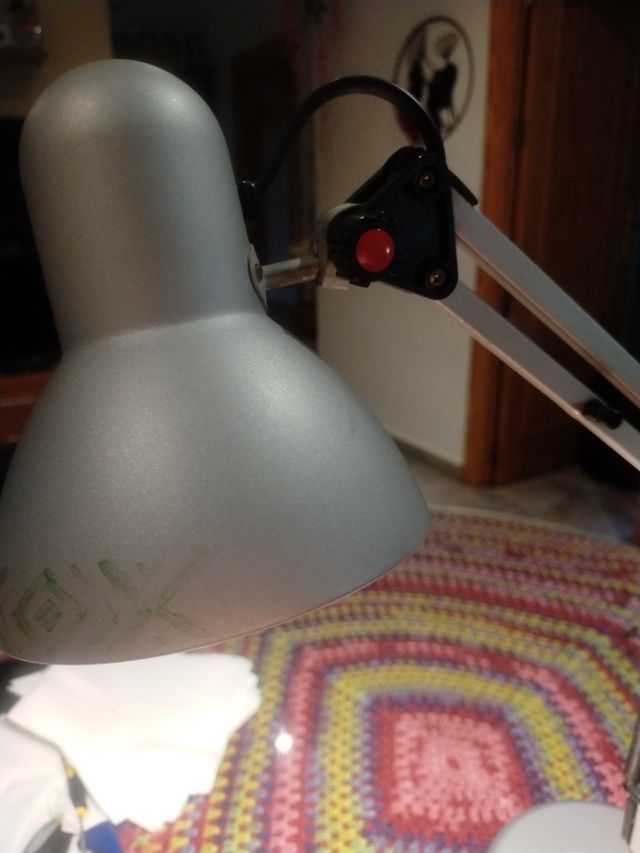 Lámpara flexo vintage gris