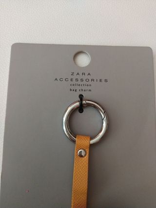 Adorno Zara