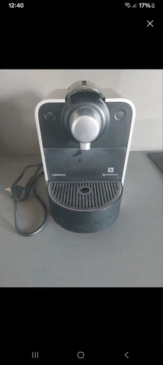 Cafetera Nespresso Siemens