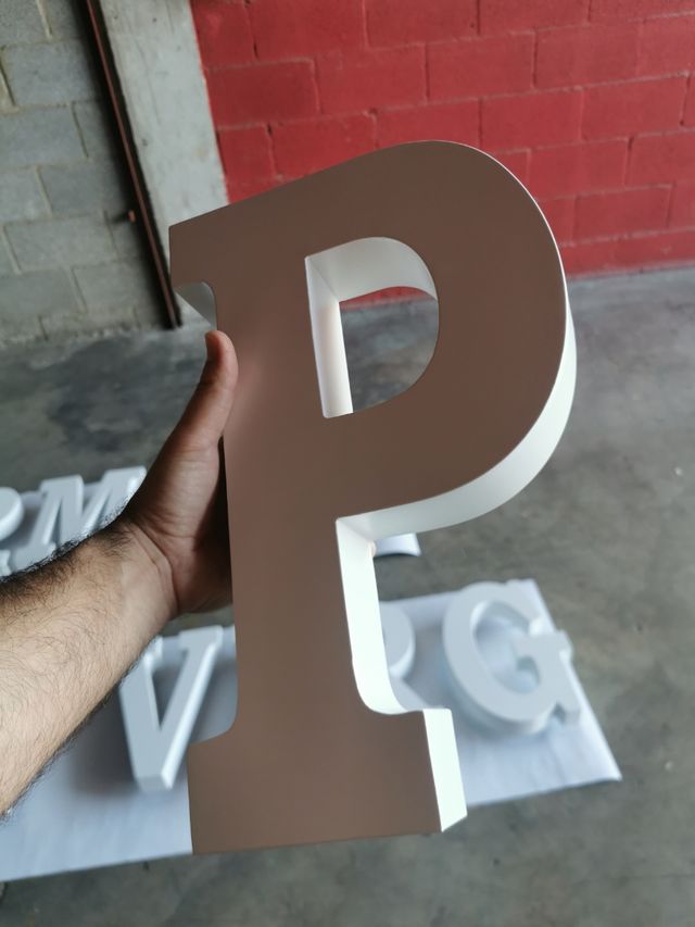 Rótulos publicitarios