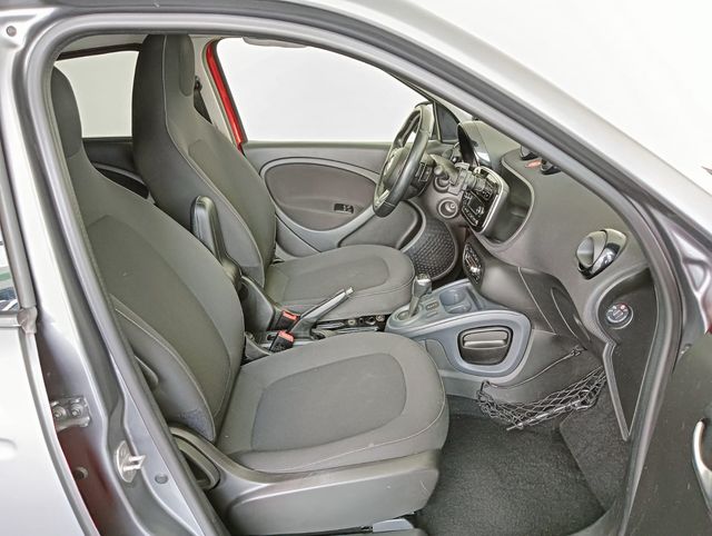 SMART FORFOUR PASSION BRABUS AUT.