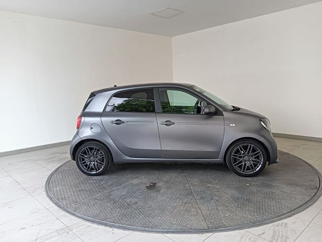SMART FORFOUR PASSION BRABUS AUT.