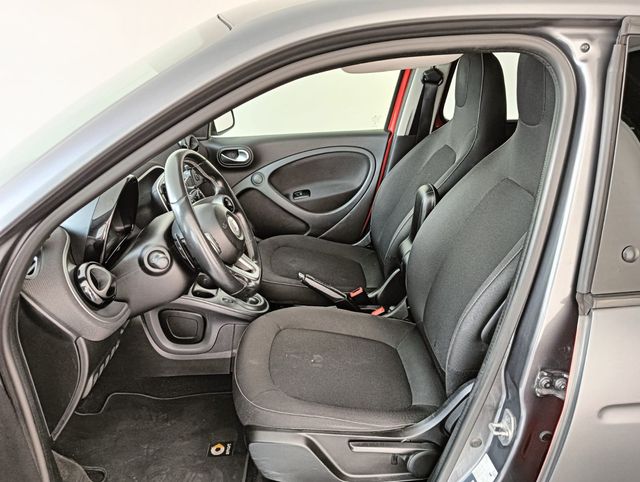 SMART FORFOUR PASSION BRABUS AUT.