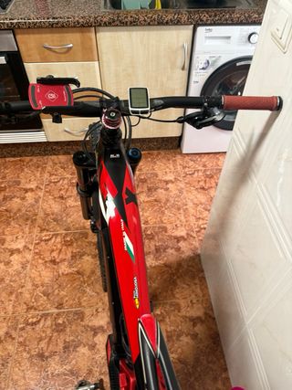 Bicicleta eléctrica Fantic MTB