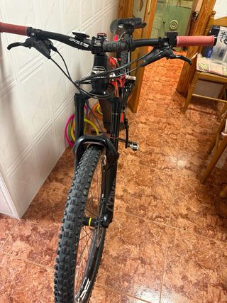 Bicicleta eléctrica Fantic MTB