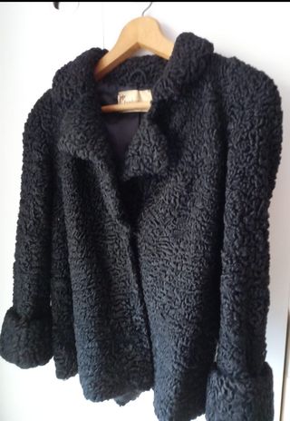 Chaqueta negra astracán vintage