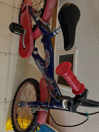 Bicicleta niño 16" roja-azul