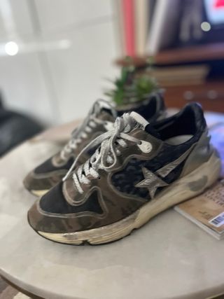 Golden Goose Sneakers - Talla Mujer